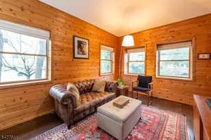 82 Oakland Rd, Maplewood, NJ 07040 - Photo 17