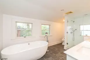 82 Oakland Rd, Maplewood, NJ 07040 - Photo 21