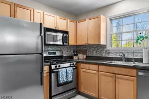 30-13 Federal Hill Rd, Pompton Lakes, NJ 07442 - Photo 7