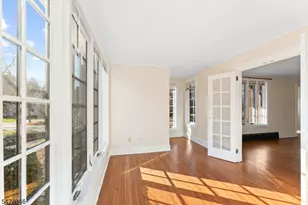 57 Pomander Walk, Ridgewood, NJ 07450 - Photo 3