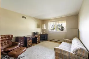 148 S Ridgedale Ave, East Hanover Township, NJ 07936 - Photo 7