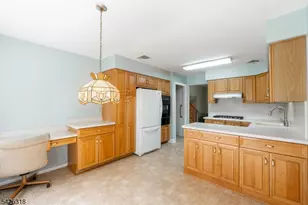 148 S Ridgedale Ave, East Hanover Township, NJ 07936 - Photo 13