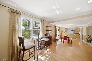 21 Robin Hood Rd, Parsippany, NJ 07950 - Photo 9