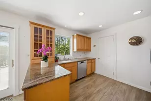 21 Robin Hood Rd, Parsippany, NJ 07950 - Photo 13