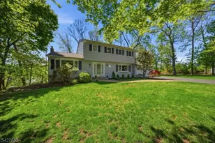 21 Robin Hood Rd, Parsippany, NJ 07950 - Photo 3