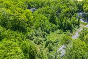 172 Espanong Rd, Jefferson Township, NJ 07849 - Photo 5