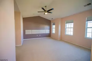 1012 Cunningham Ct, Belleville, NJ 07109 - Photo 27
