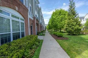 1012 Cunningham Ct, Belleville, NJ 07109 - Photo 11