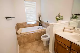 1012 Cunningham Ct, Belleville, NJ 07109 - Photo 33