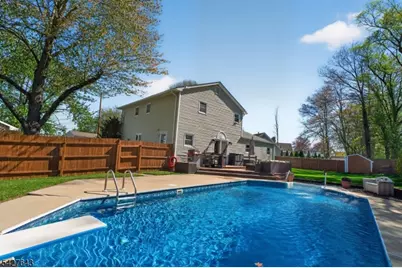 8 Lee Ct, Mount Olive, NJ 07836 - Photo 35