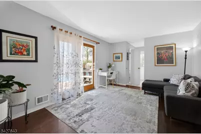 8 Lee Ct, Mount Olive, NJ 07836 - Photo 13