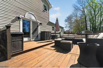 8 Lee Ct, Mount Olive, NJ 07836 - Photo 33