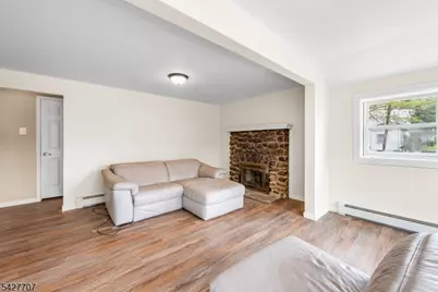 103 Prospect Point Rd, Jefferson Township, NJ 07849 - Photo 5