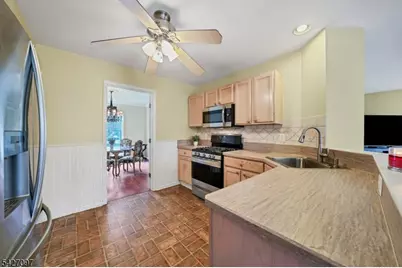 110 Connelly Ave, Mount Olive, NJ 07828 - Photo 11