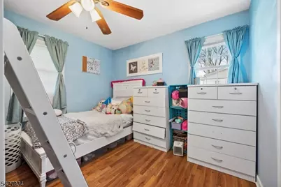 77 Brooklyn Rd, Stanhope, NJ 07874 - Photo 7