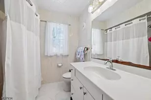 77 Brooklyn Rd, Stanhope, NJ 07874 - Photo 9