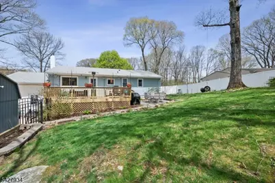 77 Brooklyn Rd, Stanhope, NJ 07874 - Photo 21