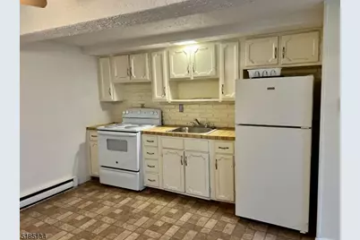 632 Brooklyn Mountain Rd, Hopatcong, NJ 07843 - Photo 3