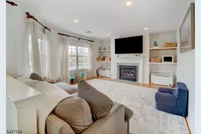 14 Lagoon Way, Roxbury Township, NJ 07852 - Photo 9