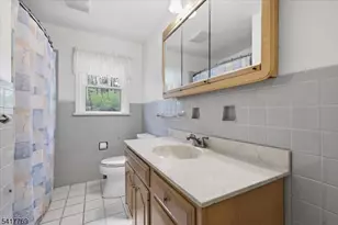 9 Henderson Hill Rd, Union Township, NJ 08827 - Photo 21