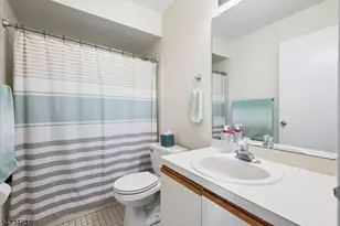 73 Drake Ln, Roxbury Township, NJ 07852 - Photo 17