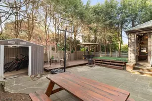 16 Summit Rd, Clifton, NJ 07012 - Photo 27