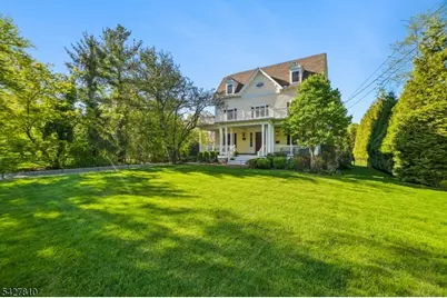 77 Kent Place Blvd, Summit, NJ 07901 - Photo 1