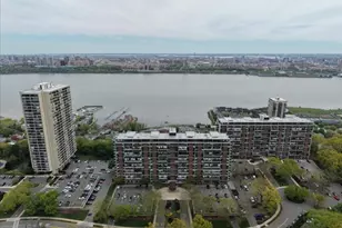 2 Horizon Rd, Fort Lee, NJ 07024 - Photo 1