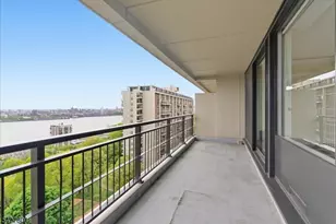 2 Horizon Rd, Fort Lee, NJ 07024 - Photo 23