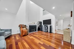 109 Bond St, Bridgewater, NJ 08807 - Photo 25