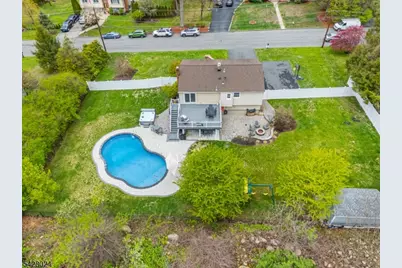 15 Windsor Dr, Jefferson Township, NJ 07438 - Photo 47