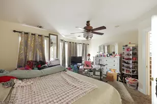 1427 Barnhardt Ln, Rahway, NJ 07065 - Photo 15