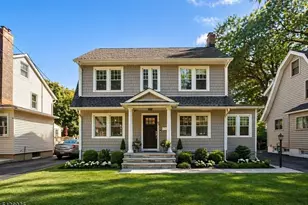 33 Raymond Ave, Nutley, NJ 07110 - Photo 1