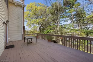 56 Burnet Hill Rd, Livingston, NJ 07039 - Photo 31