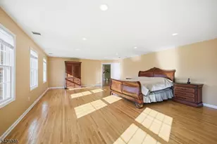 56 Burnet Hill Rd, Livingston, NJ 07039 - Photo 19