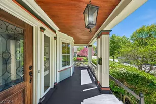 506 Linden Pl, Cranford Township, NJ 07016 - Photo 3
