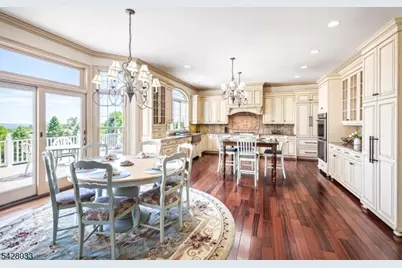 2 Chilton Rd, Chester, NJ 07930 - Photo 9