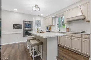 54 Academy Ln, Chester, NJ 07930 - Photo 7