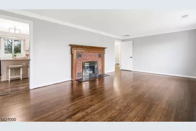 54 Academy Ln, Chester, NJ 07930 - Photo 9