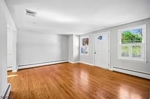 32 Center St, Bernardsville, NJ 07924 - Photo 3