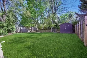 32 Center St, Bernardsville, NJ 07924 - Photo 25