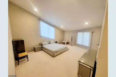 307 Center St, Englewood, NJ 07632 - Photo 25