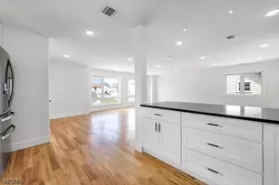 270 Lafayette Ave, Lyndhurst Township, NJ 07071 - Photo 17