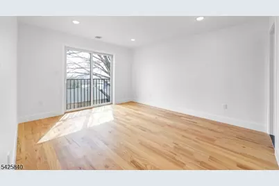 270 Lafayette Ave #2, Lyndhurst Township, NJ 07071 - Photo 3