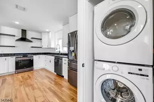 270 Lafayette Ave, Lyndhurst Township, NJ 07071 - Photo 15