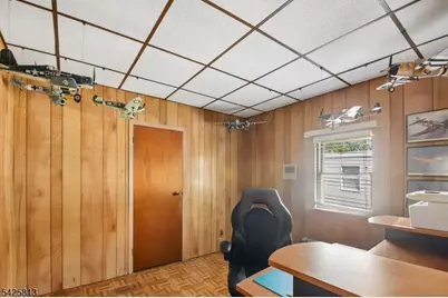 70 Orange Rd, Montclair Twp., NJ 07042 - Photo 33