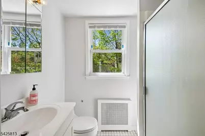 70 Orange Rd, Montclair Twp., NJ 07042 - Photo 23