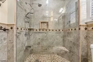 119 Edgewood Rd, Linden, NJ 07036 - Photo 17