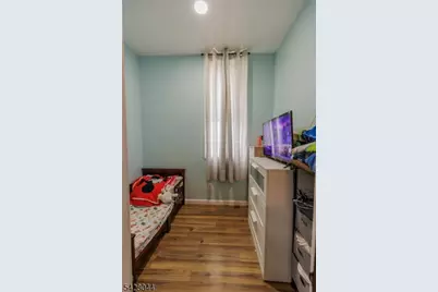627 Van Buren Ave, Linden, NJ 07036 - Photo 21