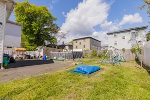 627 Van Buren Ave, Linden, NJ 07036 - Photo 5